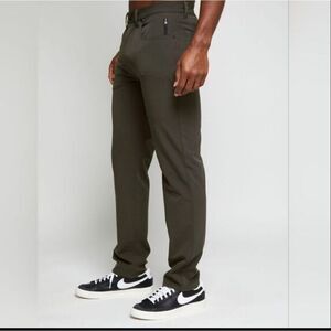 Four Laps Evolve Performance Athletic Pants